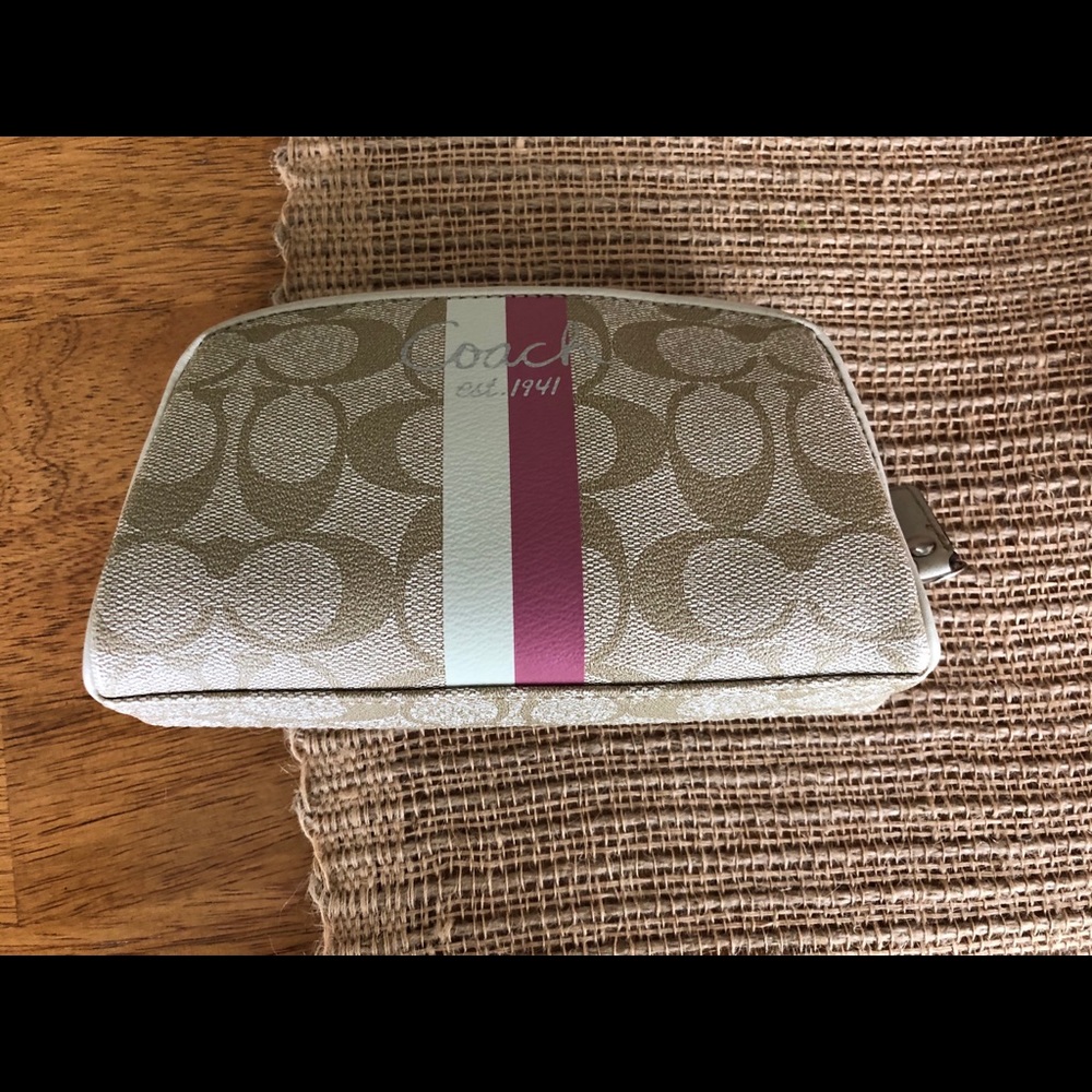 Coach purse/wallet